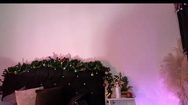 john cartter1 online show from December 15, 2025, 11:27 am