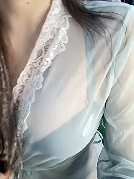  Linez  online show from October 31, 2025, 6:37 pm