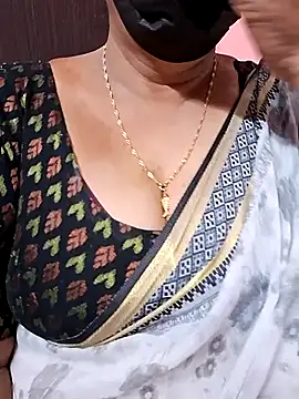 Snapshot of ananya956 chatting on September 13, 2025, 11:32 am ananya956 online show from September 13, 2025, 11:32 am