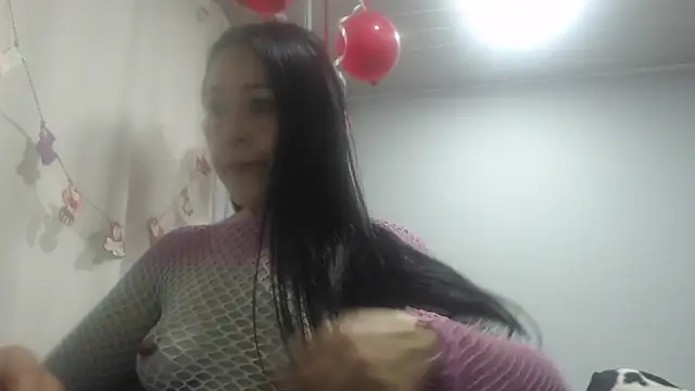 naughthyany16 online show from February 17, 2026, 10:56 am