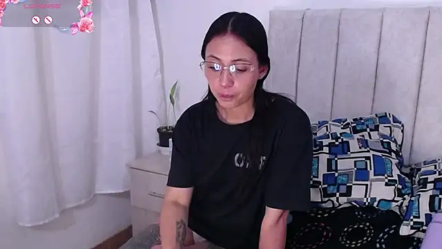 anny roberts online show from October 14, 2025, 11:33 am