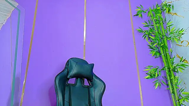 scarlet-jonesx online show from October 15, 2025, 11:35 pm