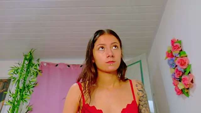 Snapshot of scarlet-jonesx chatting on February 7, 2026, 11:40 am scarlet-jonesx online show from February 7, 2026, 11:40 am