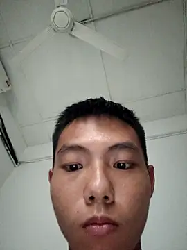 Snapshot of LiuQianXi5726 chatting on January 19, 2025, 6:42 am LiuQianXi5726 online show from January 19, 2025, 6:42 am