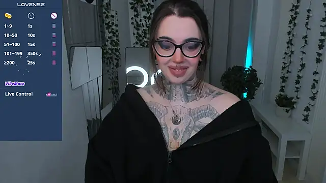 Dixi Pixi  online show from April 12, 2026, 5:44 am