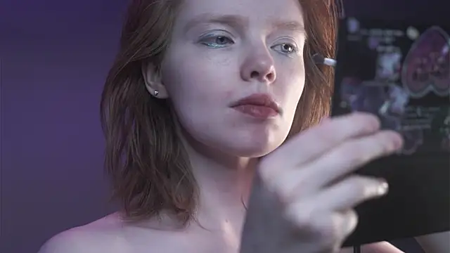 ginger hugs online show from December 19, 2025, 10:12 pm