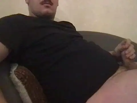 Snapshot of cookingmonster10 chatting on December 15, 2025, 1:17 pm cookingmonster10 online show from December 15, 2025, 1:17 pm