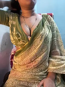 Spicy sari girl online show from June 23, 2026, 2:42 am