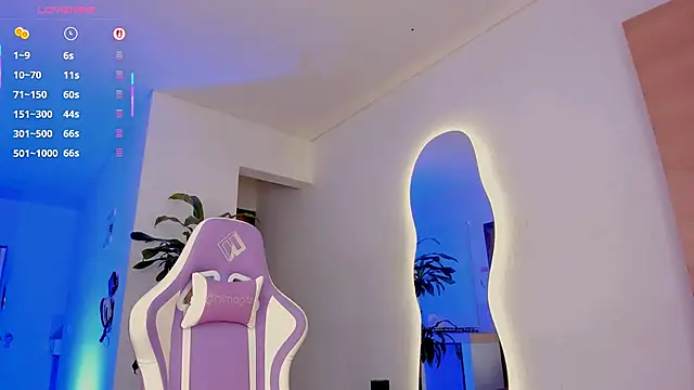 Snapshot of Pretty_Mariangel chatting on April 2, 2026, 3:02 am Pretty Mariangel online show from April 2, 2026, 3:02 am