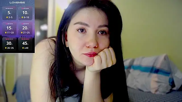 AlexaCruze online show from January 14, 2025, 12:43 am