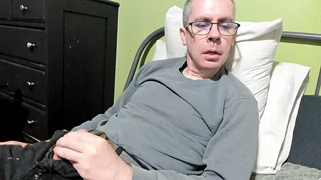 Snapshot of ImportantEquator0 chatting on September 21, 2025, 2:44 pm ImportantEquator0 online show from September 21, 2025, 2:44 pm