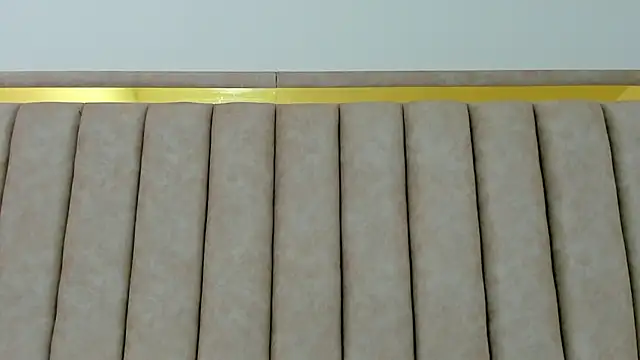 FreyaMoller online show from February 24, 2026, 6:53 pm