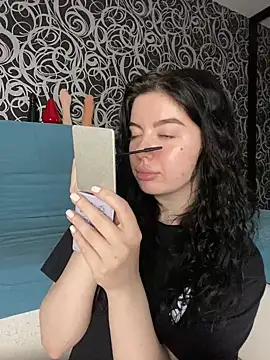 Kimi Ass online show from March 22, 2025, 5:41 pm