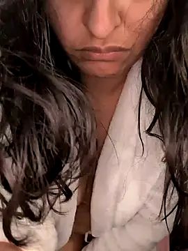 pvinkilla online show from December 27, 2024, 6:42 pm