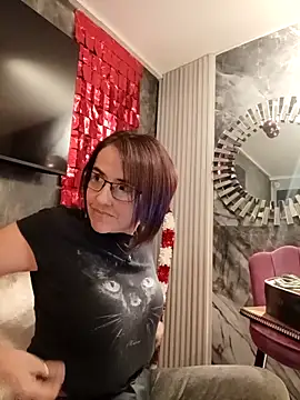 IsisBlake online show from November 11, 2025, 5:41 pm