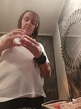 IsisBlake online show from February 11, 2026, 3:01 pm