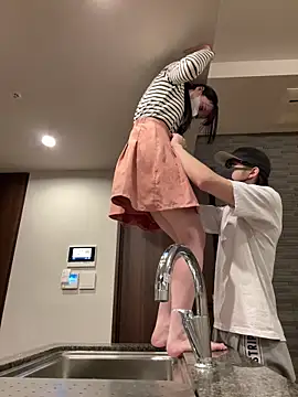 Mia--meow online show from March 22, 2025, 12:35 pm