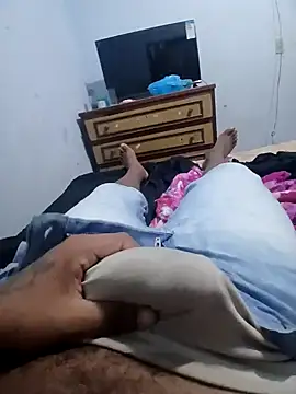 Snapshot of morenogts69 chatting on January 24, 2025, 11:37 am morenogts69 online show from January 24, 2025, 11:37 am