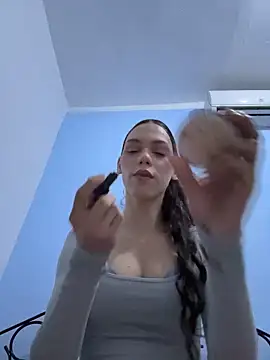 Snapshot of Carlita_cute chatting on April 6, 2026, 9:16 pm Carlita cute online show from April 6, 2026, 9:16 pm