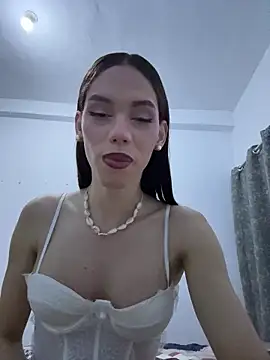 Snapshot of Carlita_cute chatting on April 5, 2026, 3:57 am Carlita cute online show from April 5, 2026, 3:57 am