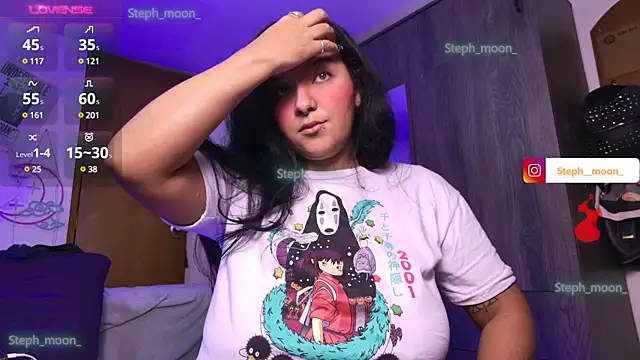 Snapshot of Steph_moon_ chatting on December 6, 2024, 1:46 am Steph moon  online show from December 6, 2024, 1:46 am