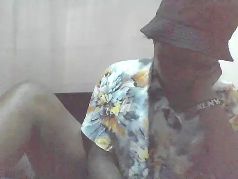 Snapshot of EBONYVANILLA02 chatting on July 6, 2026, 11:17 am EBONYVANILLA02 online show from July 6, 2026, 11:17 am