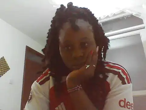 Snapshot of EBONYVANILLA02 chatting on August 1, 2026, 6:50 pm EBONYVANILLA02 online show from August 1, 2026, 6:50 pm