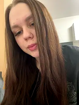 Marylallka5 online show from November 4, 2025, 6:01 pm