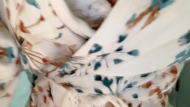 hhjiaxuan online show from November 10, 2025, 5:51 pm