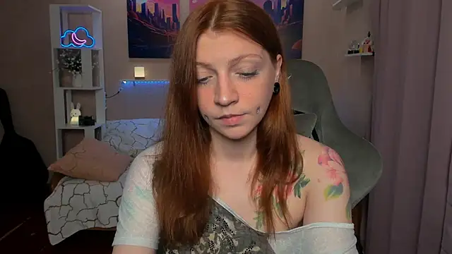 Lolly Haze online show from July 26, 2026, 4:19 am
