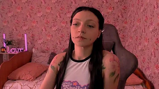 Lolly Haze online show from March 7, 2026, 7:59 am