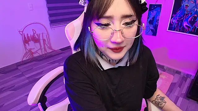 Miwa violet online show from July 13, 2026, 2:00 am