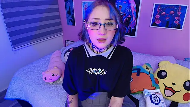 Miwa violet online show from April 1, 2026, 3:19 am