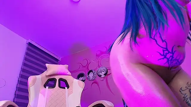 Miwa violet online show from June 26, 2026, 1:00 am