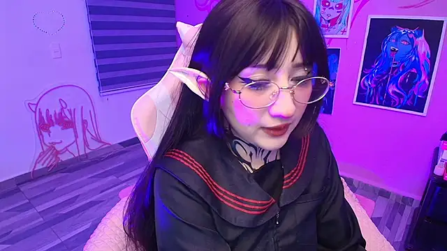 Miwa violet online show from June 7, 2026, 3:23 am