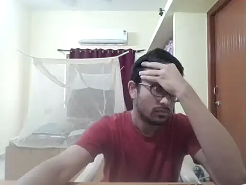 THE NAKED BOY online show from October 5, 2025, 4:47 am