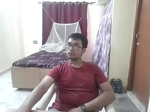 THE NAKED BOY online show from May 17, 2026, 4:45 am