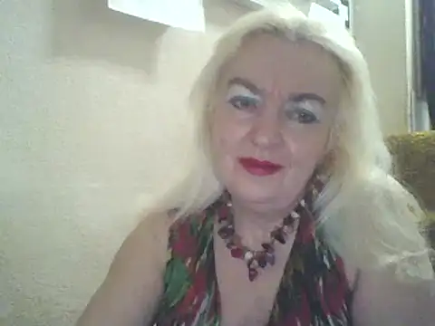 Snapshot of Meri798 chatting on March 8, 2025, 1:17 am Meri798 online show from March 8, 2025, 1:17 am