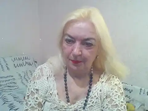 Snapshot of Meri798 chatting on March 16, 2025, 5:03 am Meri798 online show from March 16, 2025, 5:03 am