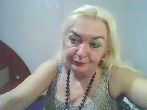 Snapshot of Meri798 chatting on February 16, 2025, 7:05 pm Meri798 online show from February 16, 2025, 7:05 pm