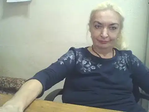 Snapshot of Meri798 chatting on September 18, 2025, 5:49 pm Meri798 online show from September 18, 2025, 5:49 pm