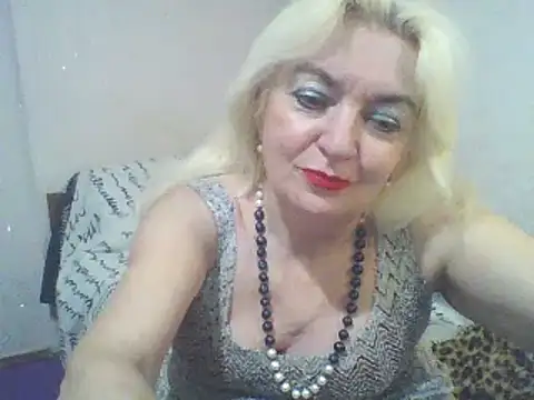 Snapshot of Meri798 chatting on March 2, 2025, 11:50 pm Meri798 online show from March 2, 2025, 11:50 pm