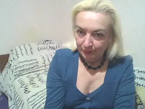 Snapshot of Meri798 chatting on September 26, 2025, 8:16 pm Meri798 online show from September 26, 2025, 8:16 pm