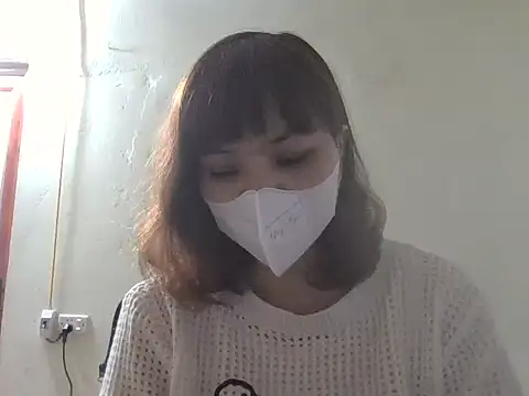 Angela-Eira online show from February 3, 2026, 9:42 pm