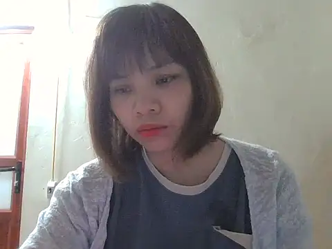 Angela-Eira online show from October 22, 2025, 8:52 pm