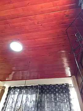 weedmanhot28 online show from February 9, 2026, 2:37 pm