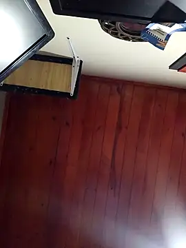 weedmanhot28 online show from December 23, 2025, 1:27 am