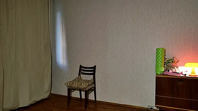 MazzyDoll online show from March 7, 2026, 5:25 am