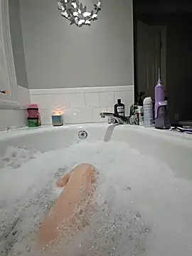 -Violet-1 online show from January 6, 2025, 1:31 am