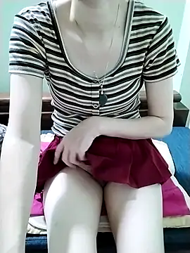 Luxcute286 online show from June 20, 2026, 1:05 pm